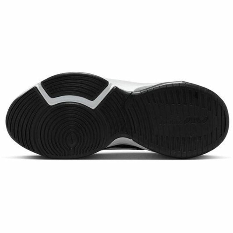 Trainers Nike Zoom Bella 6 Black Lady - blibon.com